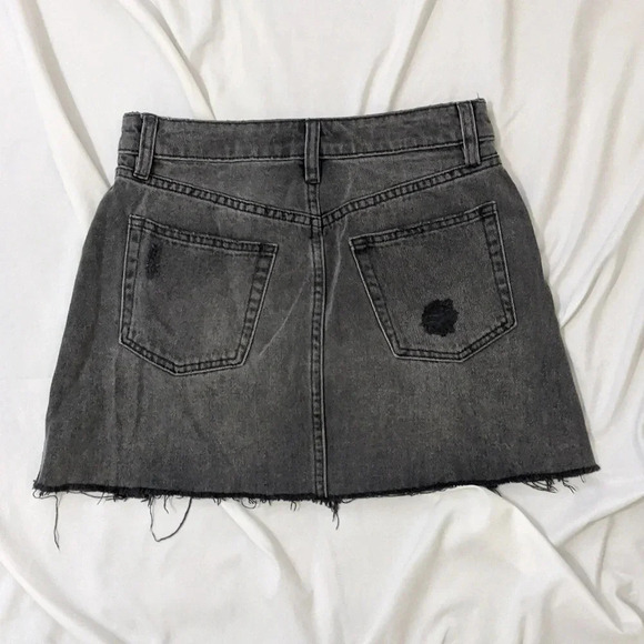 We The Free Distressed Button Fly Mini-Skirt, Color Rainn Black Size 26 - Picture 4 of 13